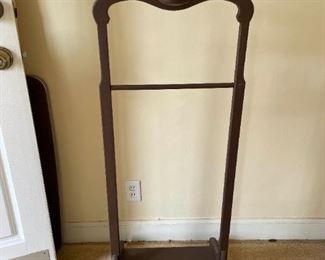 Close Valet Butlers Rack