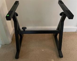 Piano Stand