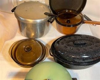Small Bundle Of Pots And Pans Pyrex Visions, Vintage Pressure Cooker And More