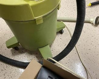 Vintage WetDry Craftsman Home N Shop Vac