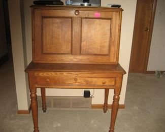 ANTIQUE LARKIN DESK