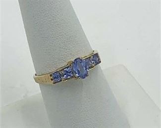 10K Sapphire Ring 