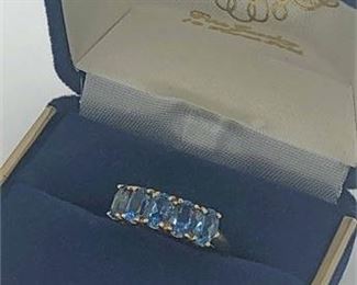10K Tanzanite Ring 