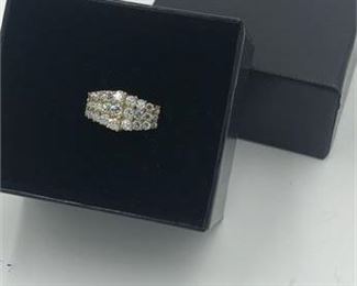 14K Diamond Ring 