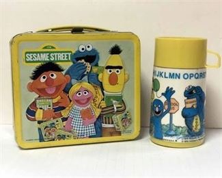 Original 1970s Sesame Street Lunch Box wThermos 