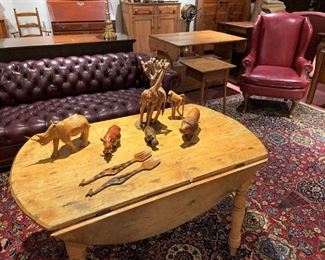 Wonderful antique pine drop leaf