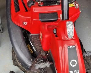 Troy built riding lawnmower with catcher