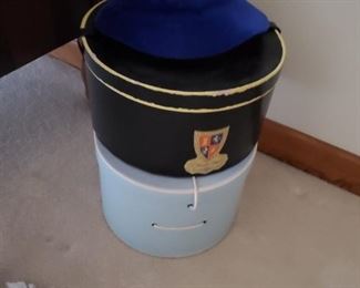Vintage hat and boxes