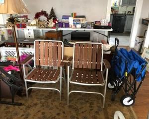 Vintage wooden lawn chairs, set of two!