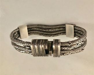 $125 Sterling silver rope chain bracelet.  Size: 8"L and 0.6"W