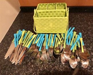 $40 Flatware set with basket organizer.  25 knives, 17 forks, 26 spoons.
