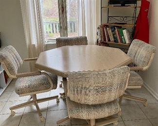 Kitchen Table w/Leaf and 4 Chairs