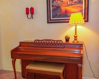 Kimball piano
