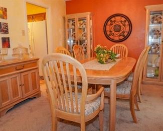 Bernhardt Furniture dining room set