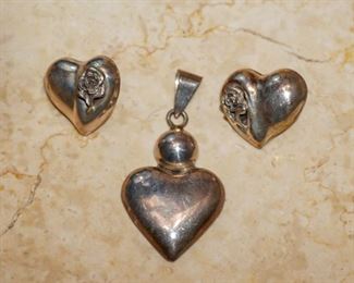 Silver hearts