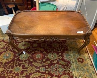 https://agesagoestatesales.square.site/product/lb5007-vintage-coffee-table-estate-sale-pickup/12?cp=true&sa=true&sbp=false&q=false	LB5007 Vintage Coffee Table - Estate Sale Pickup		BIN	95
