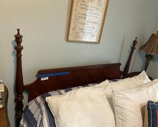 https://agesagoestatesales.square.site/product/lb5015-antique-full-size-bed-frame-estate-sale-pickup/19?cp=true&sa=true&sbp=false&q=false	LB5015 - Antique Full Size Bed Frame - Estate Sale Pickup		BIN	149
