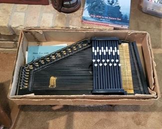 AutoHarp in very good original condition