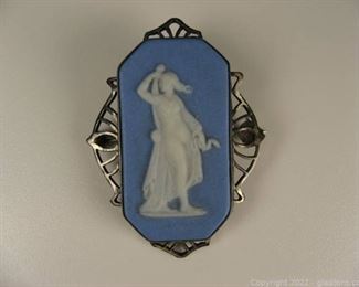 Vintage Wedgwood Sterling Silver Brooch