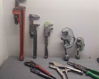 Pipe Wrenches and Cutters with Vise grips