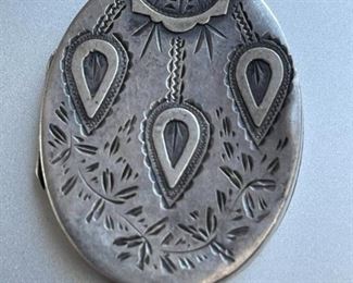 Silver Tone Locket Pendant with Etchings and opens for Photos Unknown Age