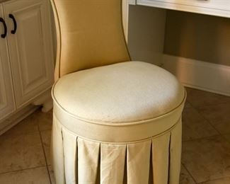 vanity stool