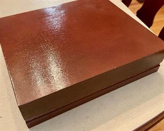Flatware box 