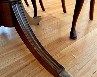 Foot of Henredon table