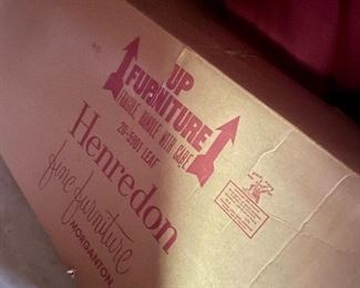 Henredon original box for the table leaves