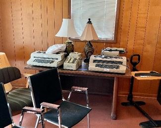 Office furniture and vintage typewriters 