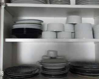 More dishes and bowls