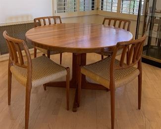 Glostrup Danish Teak Dining Table 47" Round w 2 ea 19 3/4" Leaves and 8 Chairs