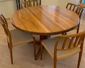 Glostrup Danish Teak Dining Table 47" Round w 2 ea 19 3/4" Leaves and 8 Chairs