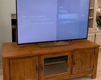 Broyhill Media Center, Smart TV