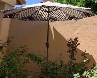 Patio Umbrella w Stand x 2