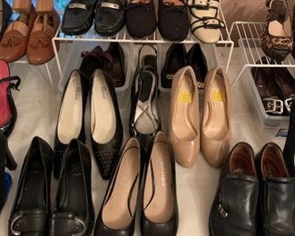Women's Shoes Size 6
Bandolino, Aigner, Sperry, Donald J. Pliner,
Michale Kors, Salvatore Ferragamo, Franco Sarto,
Brighton, Cole Haan, Paul Gren, Stuart Weitzman