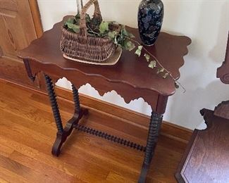 Victorian table with spool turned legs