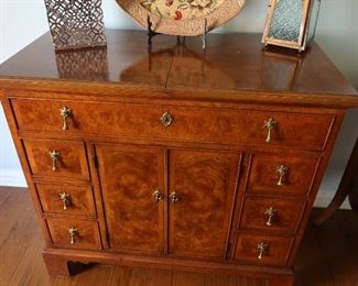  White Fine Furniture Sideboard - Opens to make larger