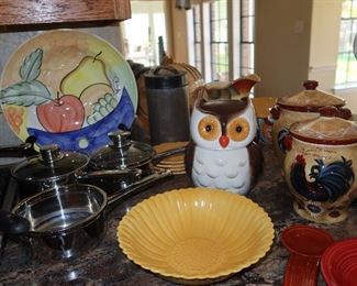 Pots - Owl Cookie Jar - Serving Bowls
