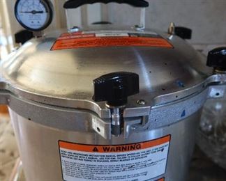 All American New Pressure Cooker
Model 921