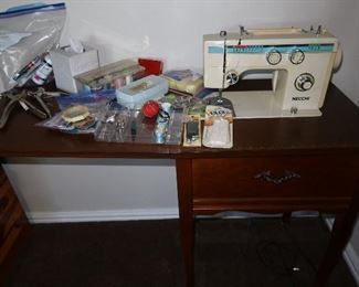 NECCHI Sewing Machine in Case