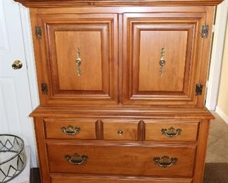 4 Drawer Dresser