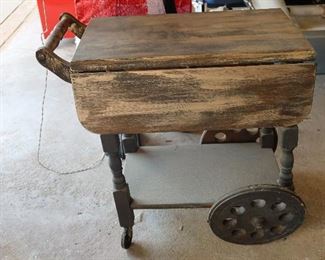 Cute Farmhouse Style Tea Cart