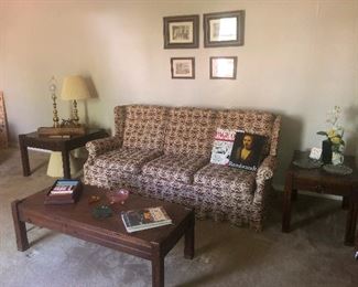 mee maw sofa you need this