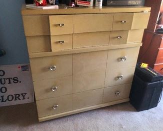 dresser with buck teeth
