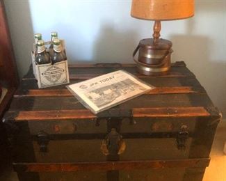 Martian with one antennae 