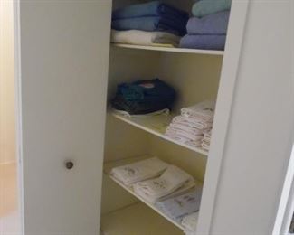 Towels and wash clothes