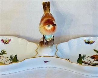 Item 4:  Herend Rothschild Queen Victoria Double Shell Shaped Centerpiece with Bird Handle - 5":  $225