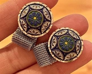 Item 105:  Interesting Vintage Cufflinks: $18