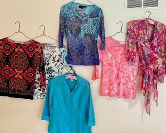 Item 115:  Lot of 6 Shirts (petite small, x-small, & small):  $24  